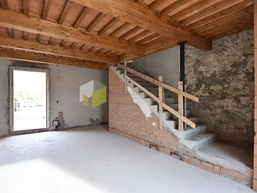 Immagine 4 di Casa indipendente in vendita  a Vecchiano