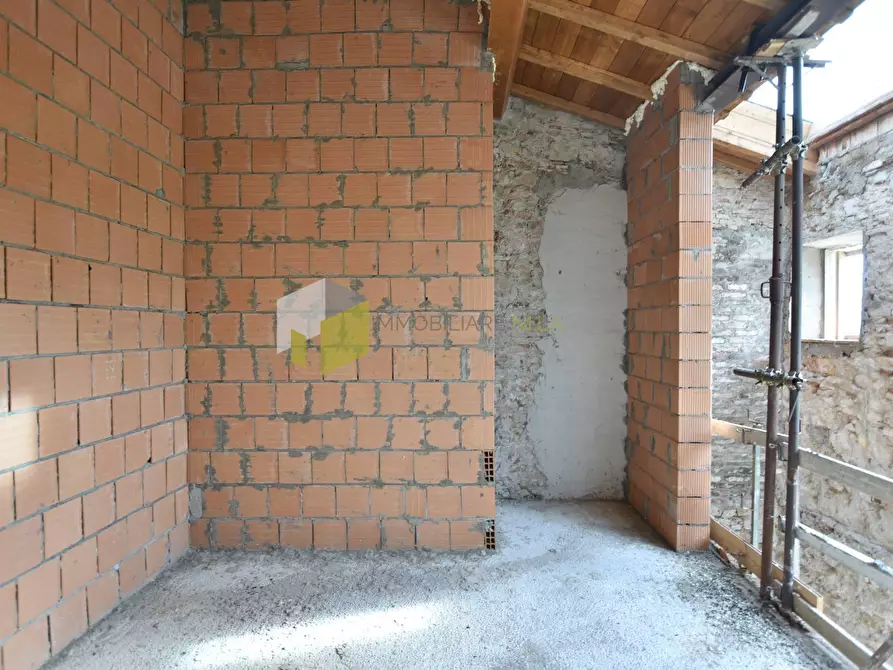 Immagine 15 di Casa indipendente in vendita  a Vecchiano