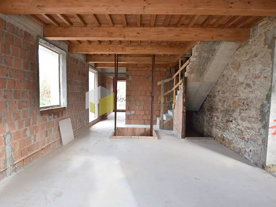 Immagine 3 di Casa indipendente in vendita  a Vecchiano