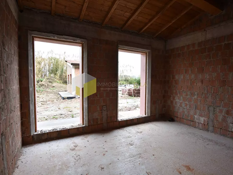 Immagine 10 di Casa indipendente in vendita  a Vecchiano