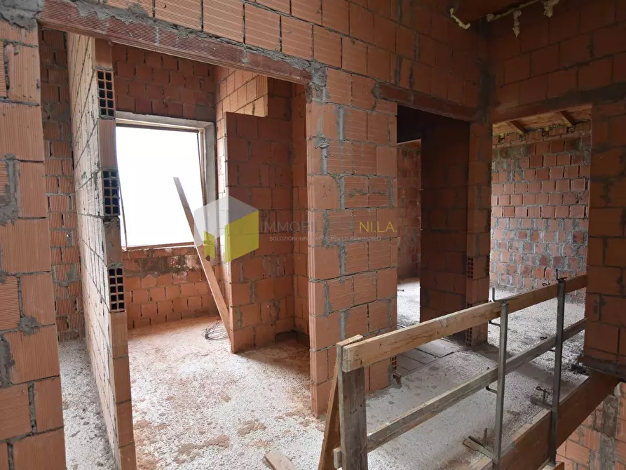 Immagine 13 di Casa indipendente in vendita  a Vecchiano