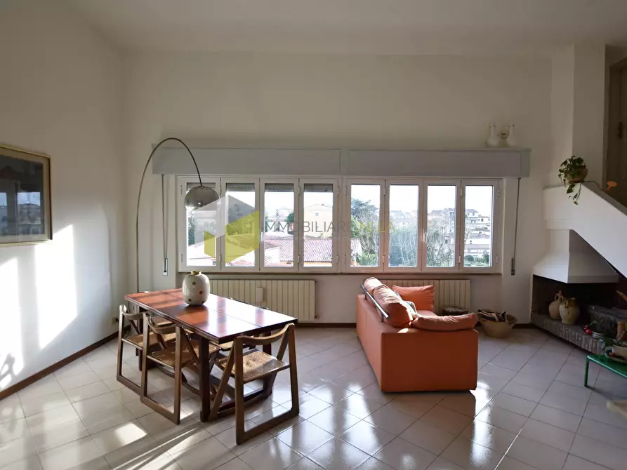 Immagine 10 di Appartamento in vendita  a Pisa