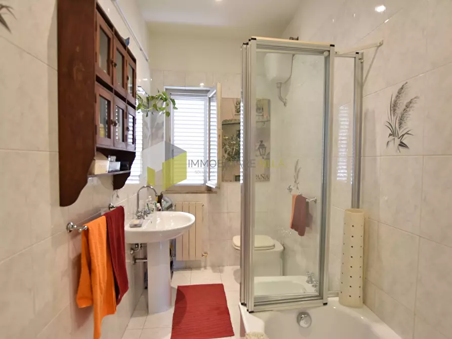 Immagine 25 di Appartamento in vendita  a Pisa