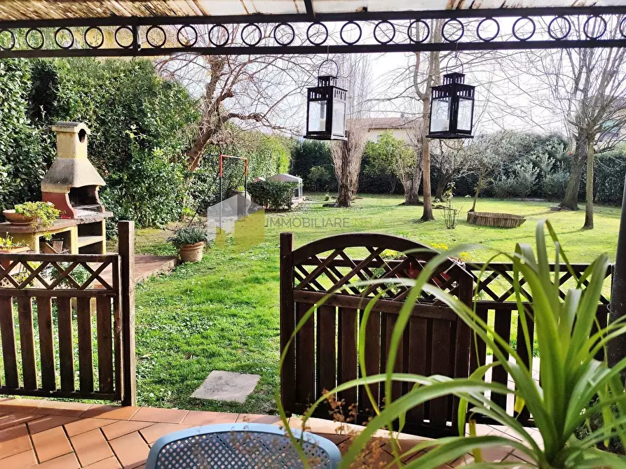 Immagine 8 di Casa indipendente in vendita  a Vecchiano