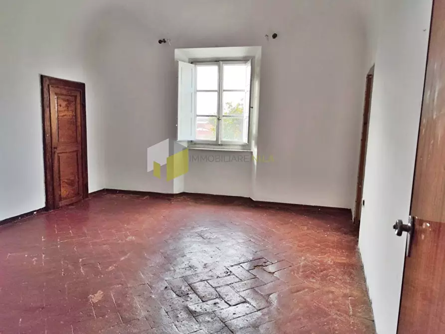 Immagine 18 di Appartamento in vendita  a Vecchiano