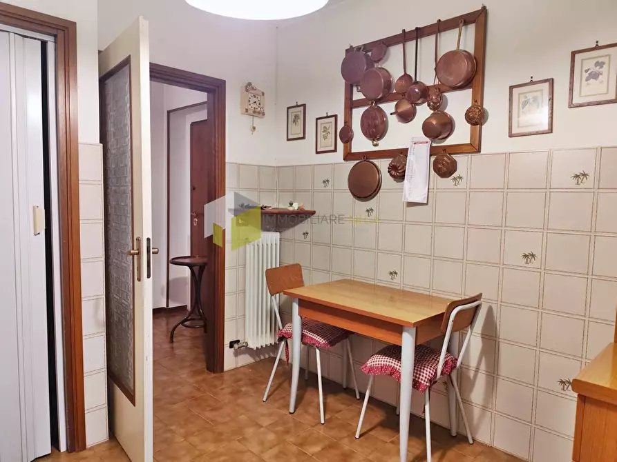 Immagine 12 di Appartamento in vendita  a Pisa