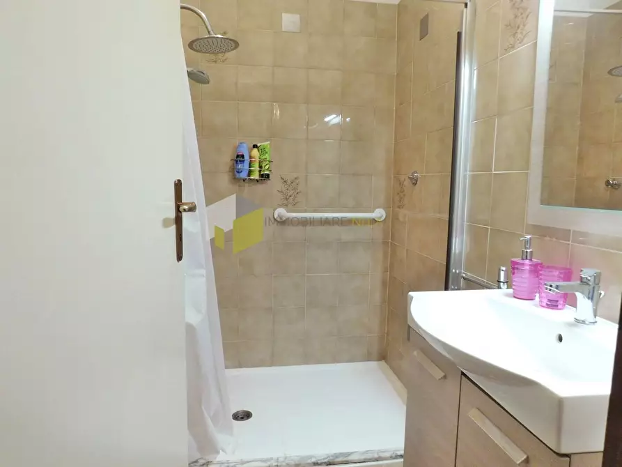 Immagine 24 di Appartamento in vendita  a Pisa