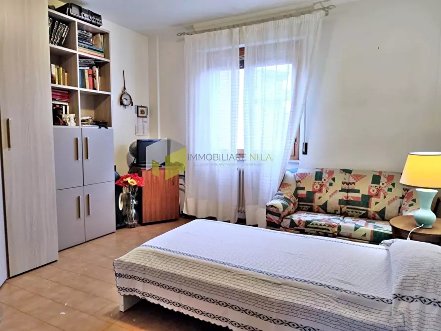 Immagine 37 di Appartamento in vendita  a Pisa