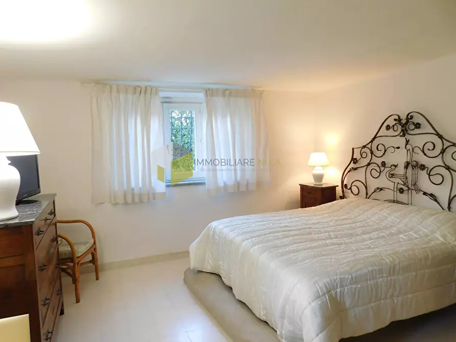 Immagine 35 di Villa in vendita  a Pisa