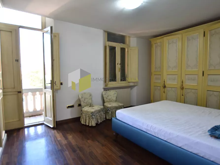 Immagine 18 di Villa in vendita  a Pisa