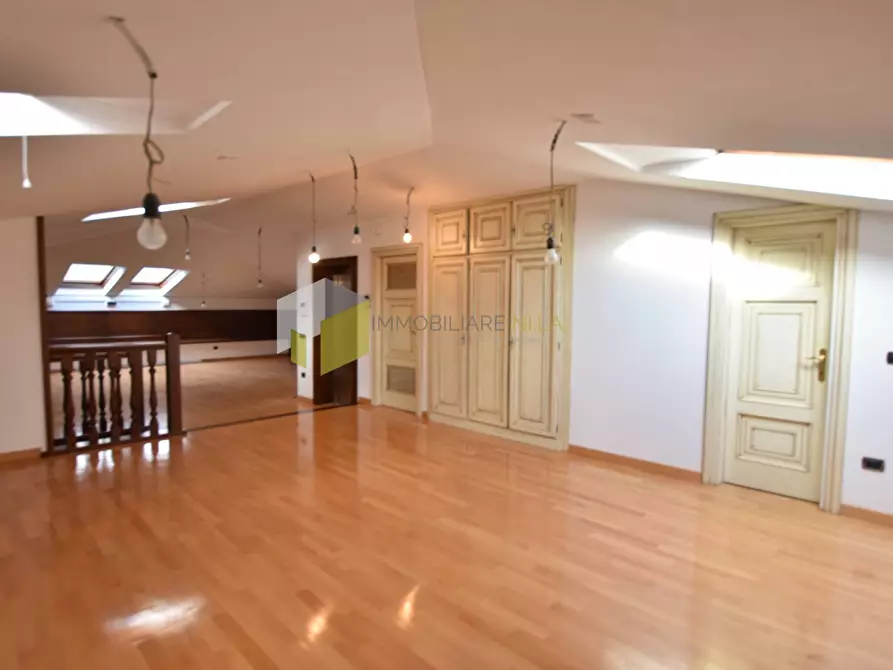 Immagine 34 di Villa in vendita  a Pisa