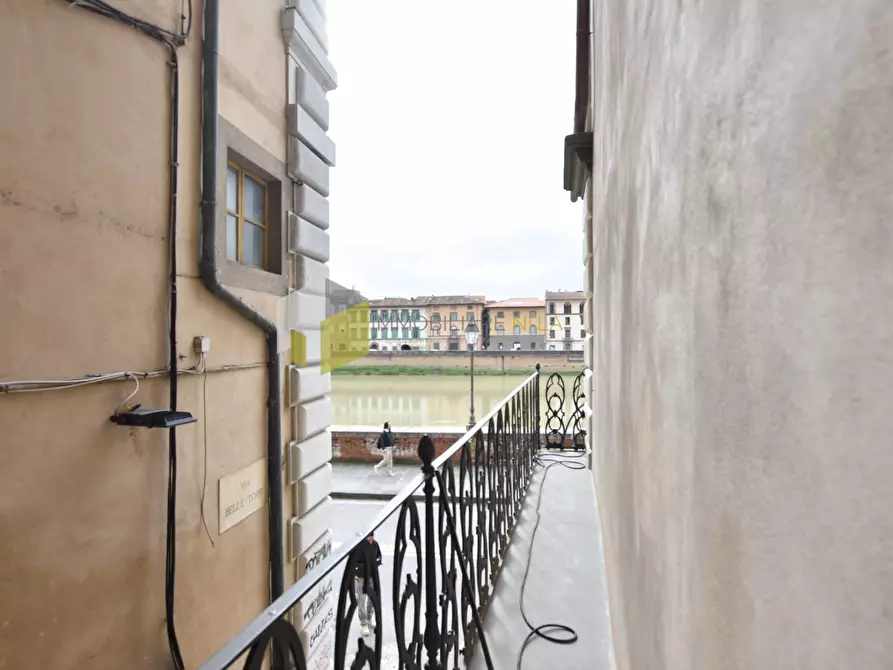 Immagine 12 di Appartamento in vendita  a Pisa