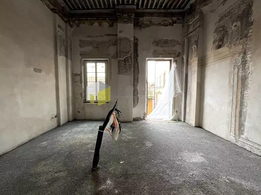 Immagine 10 di Appartamento in vendita  a Pisa