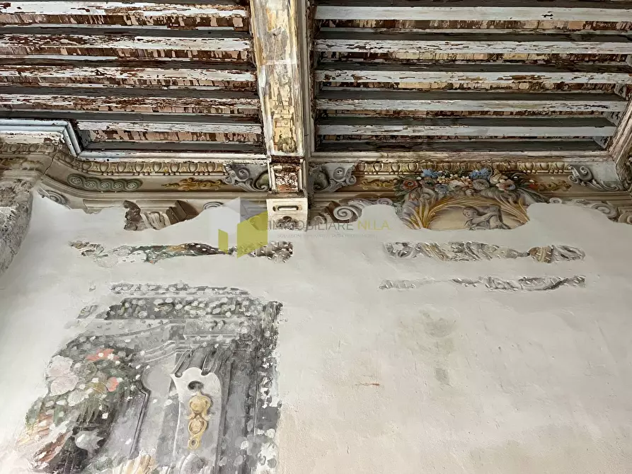 Immagine 11 di Appartamento in vendita  a Pisa