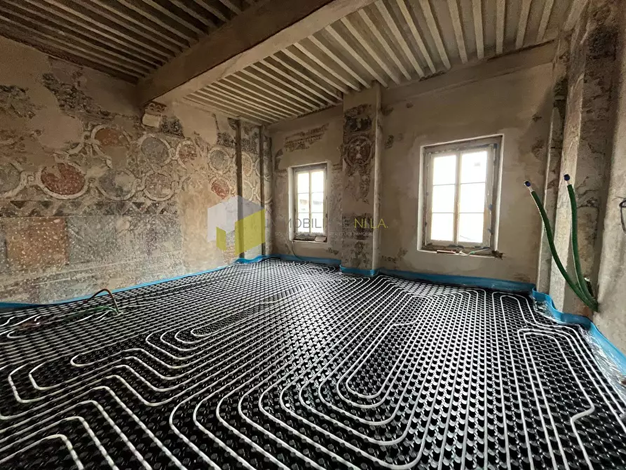 Immagine 16 di Appartamento in vendita  a Pisa