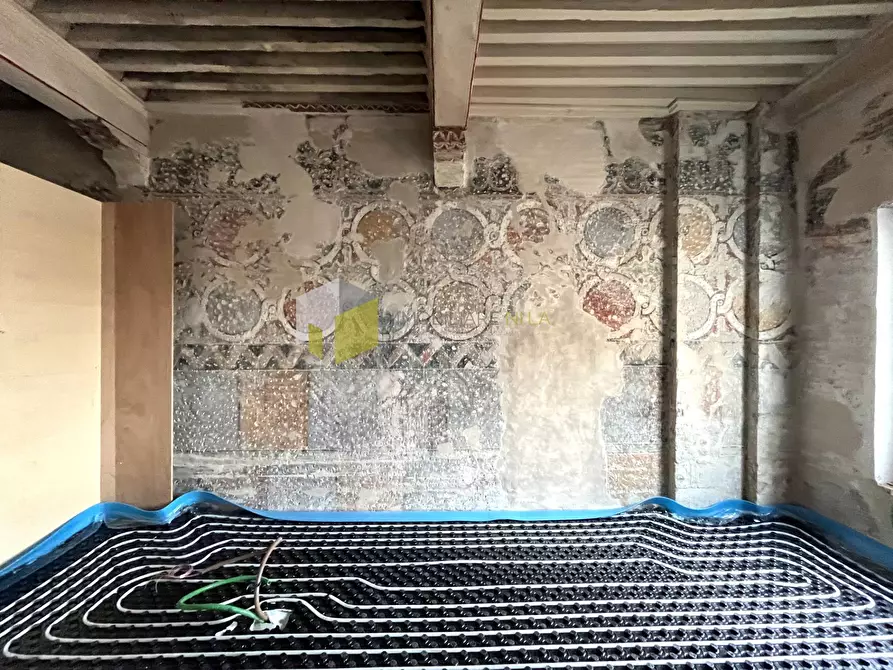 Immagine 14 di Appartamento in vendita  a Pisa