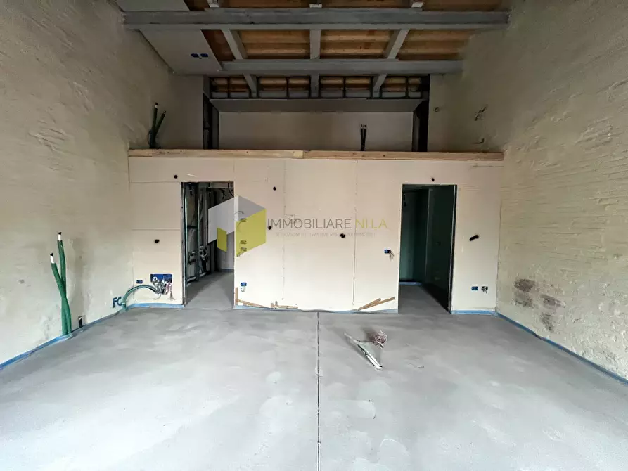 Immagine 21 di Appartamento in vendita  a Pisa