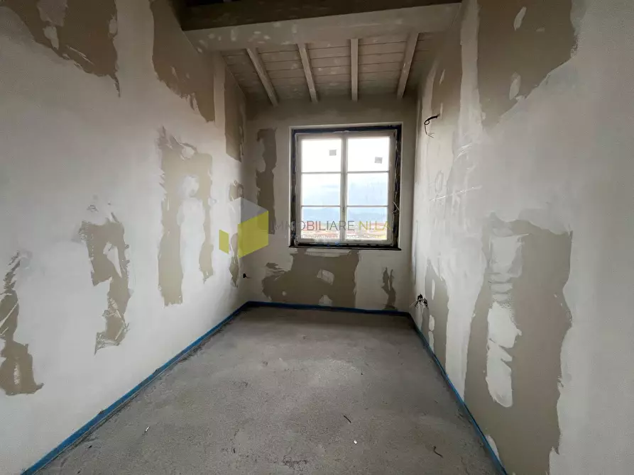 Immagine 12 di Appartamento in vendita  a Pisa