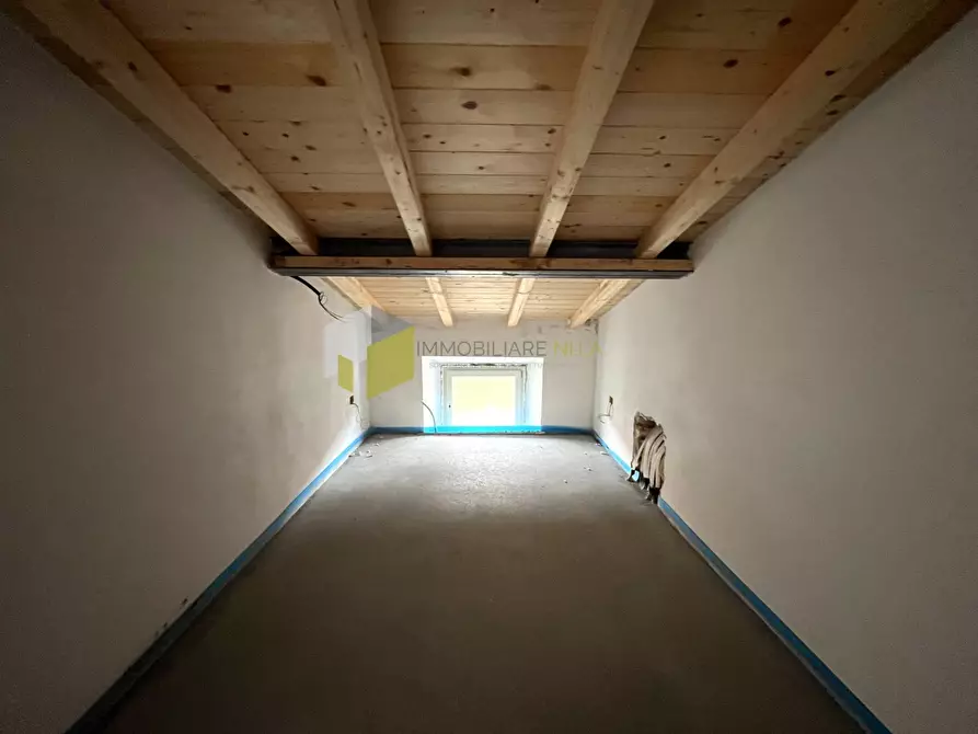 Immagine 17 di Appartamento in vendita  a Pisa