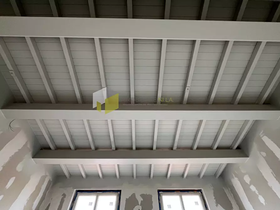 Immagine 22 di Appartamento in vendita  a Pisa