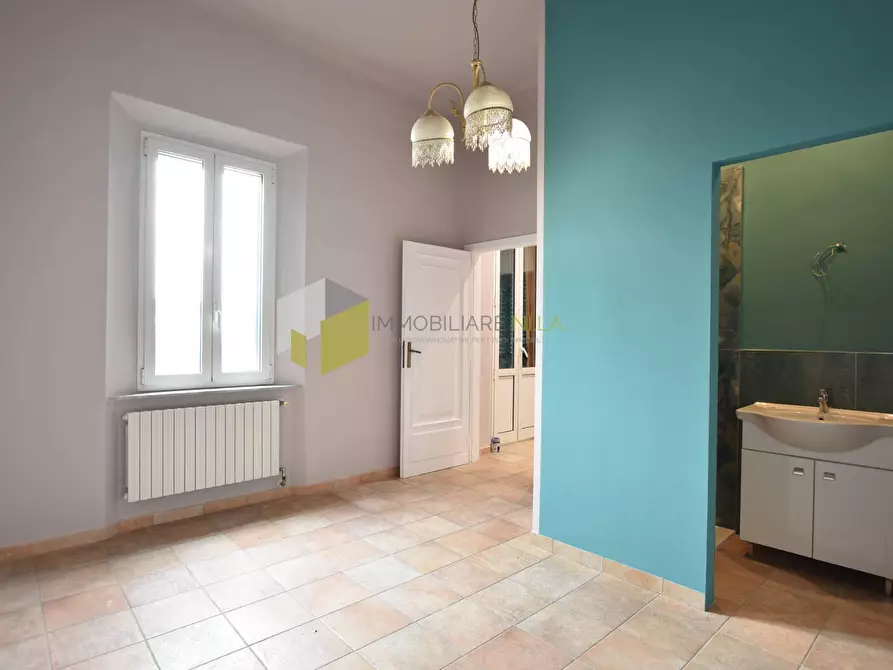 Immagine 6 di Casa indipendente in vendita  a Pisa