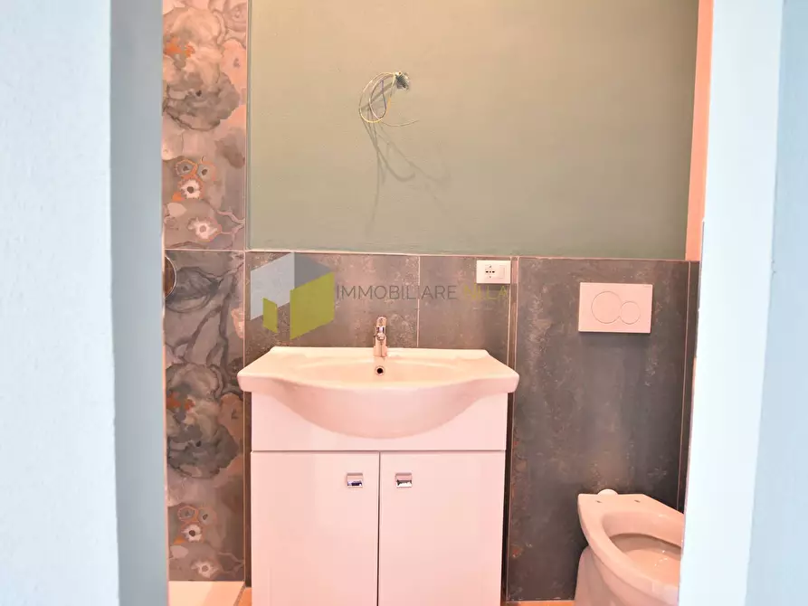 Immagine 19 di Casa indipendente in vendita  a Pisa