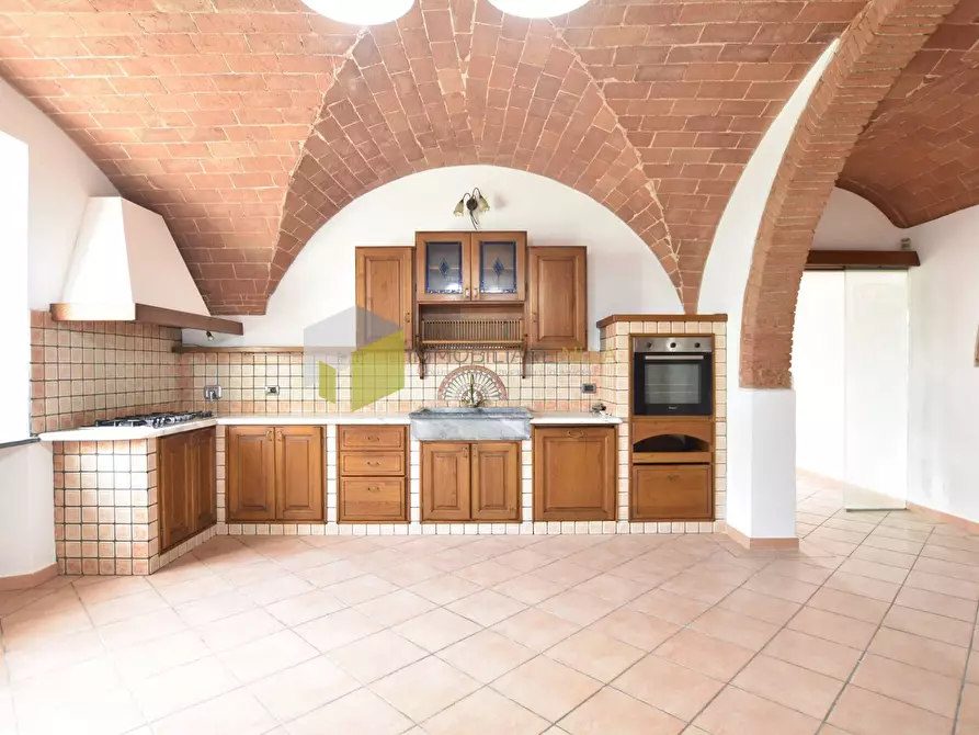 Immagine 11 di Appartamento in vendita  a San Giuliano Terme