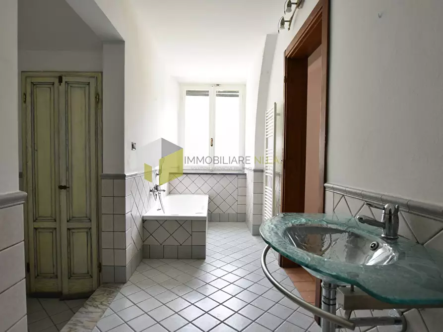 Immagine 21 di Appartamento in vendita  a San Giuliano Terme