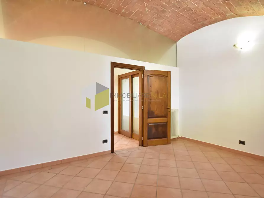 Immagine 24 di Appartamento in vendita  a San Giuliano Terme