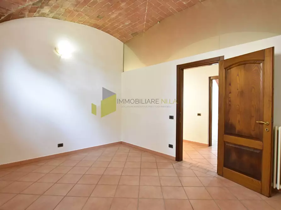 Immagine 25 di Appartamento in vendita  a San Giuliano Terme