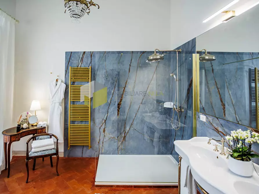 Immagine 49 di Appartamento in vendita  a Pisa