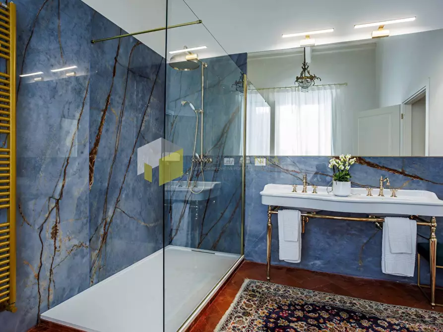 Immagine 50 di Appartamento in vendita  a Pisa