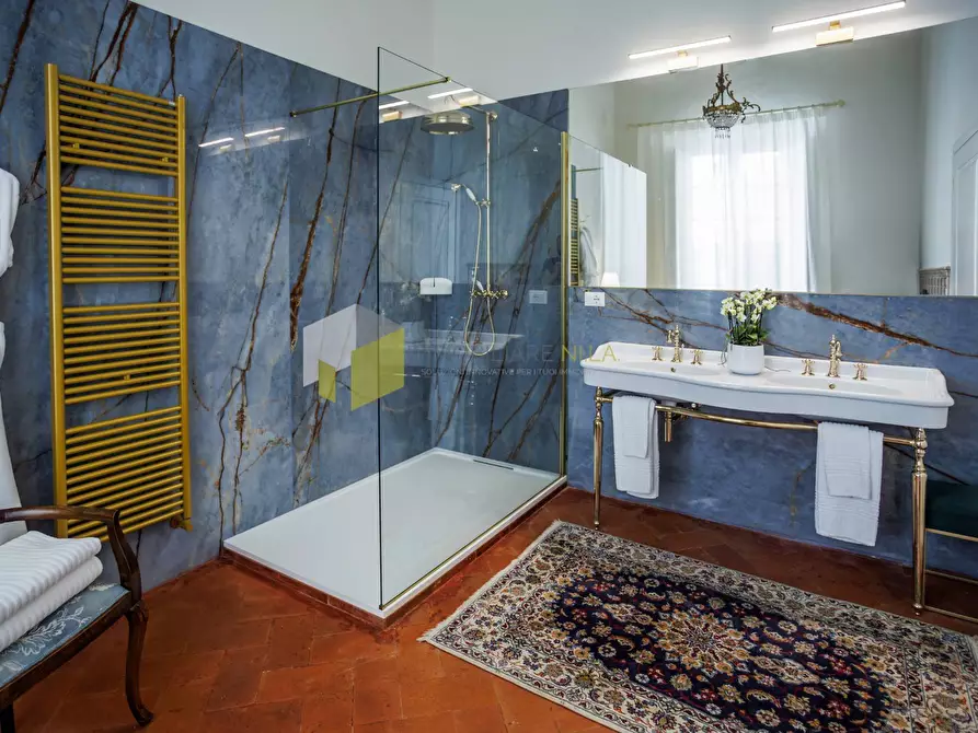 Immagine 52 di Appartamento in vendita  a Pisa