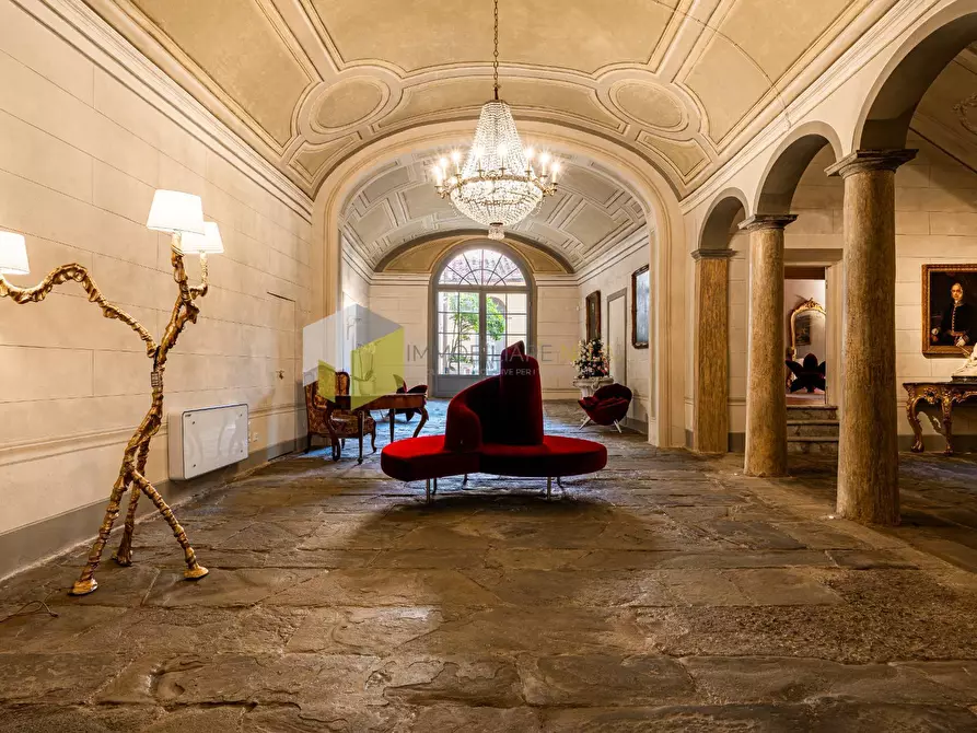 Immagine 1 di Appartamento in vendita  a Pisa