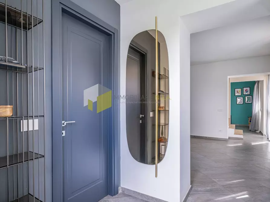 Immagine 16 di Villa in vendita  a San Giuliano Terme