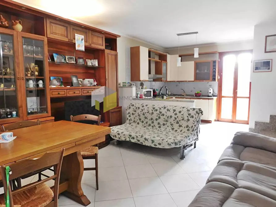 Immagine 2 di Villetta a schiera in vendita  a Vecchiano