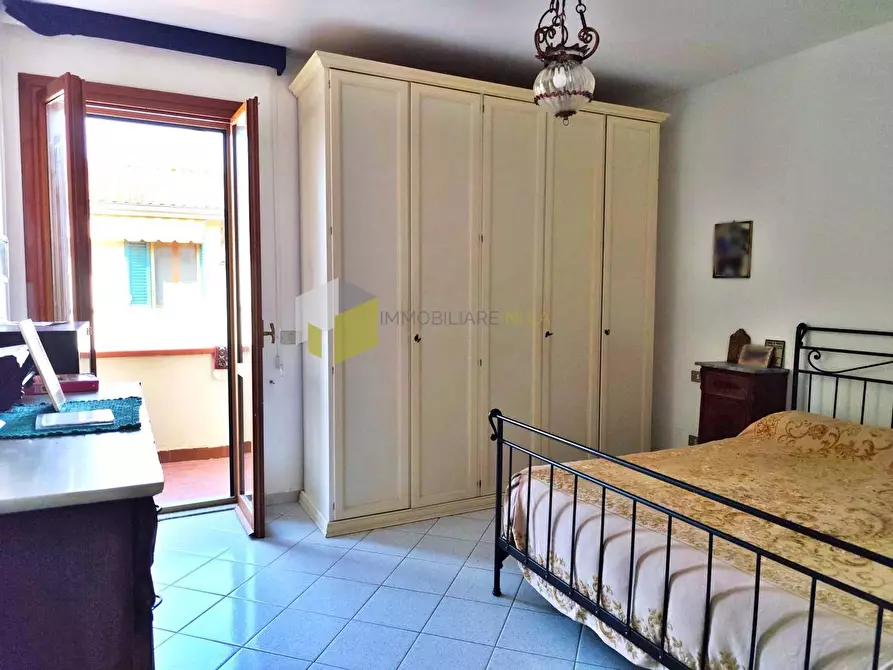 Immagine 10 di Villetta a schiera in vendita  a Vecchiano