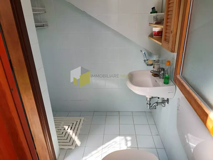 Immagine 21 di Villetta a schiera in vendita  a Vecchiano