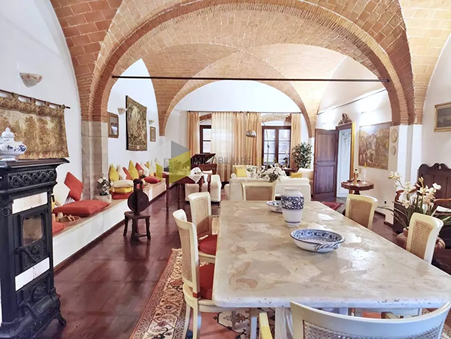 Immagine 21 di Rustico / casale in vendita  a San Giuliano Terme