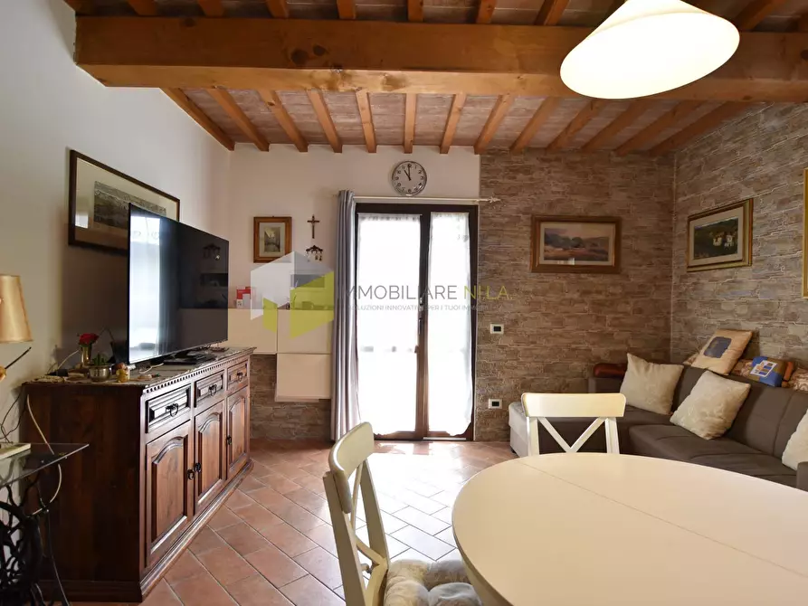 Immagine 6 di Appartamento in vendita  a San Giuliano Terme