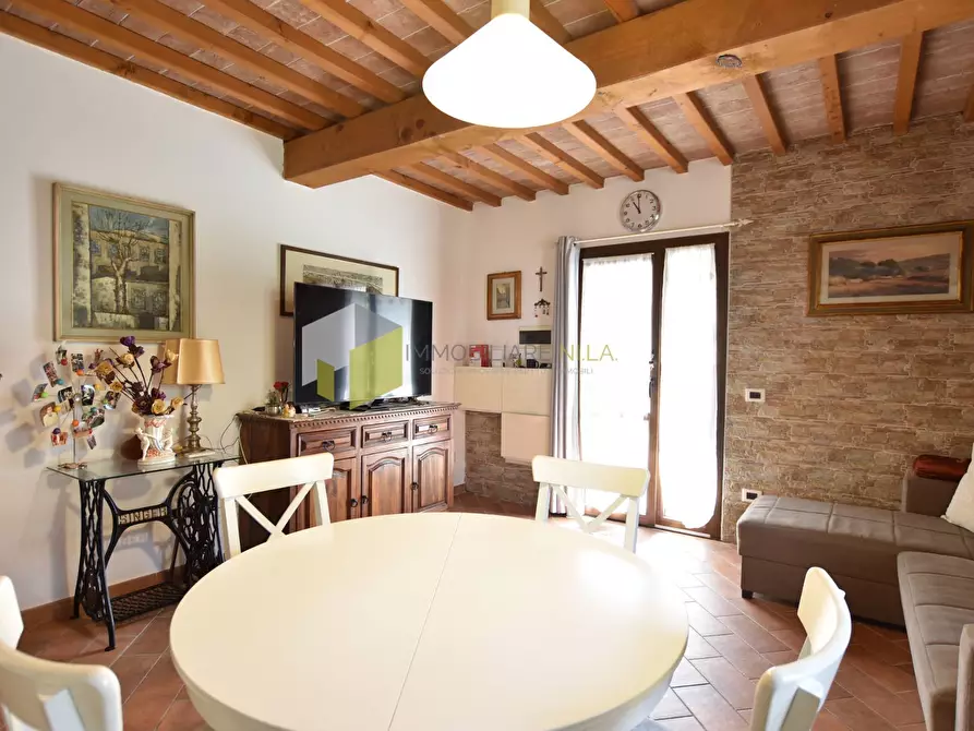 Immagine 7 di Appartamento in vendita  a San Giuliano Terme