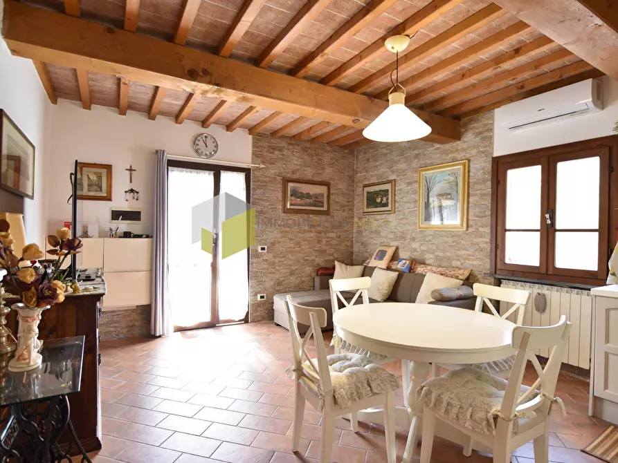 Immagine 9 di Appartamento in vendita  a San Giuliano Terme