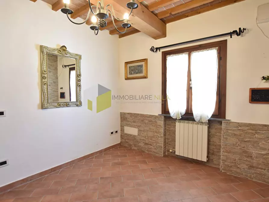 Immagine 18 di Appartamento in vendita  a San Giuliano Terme