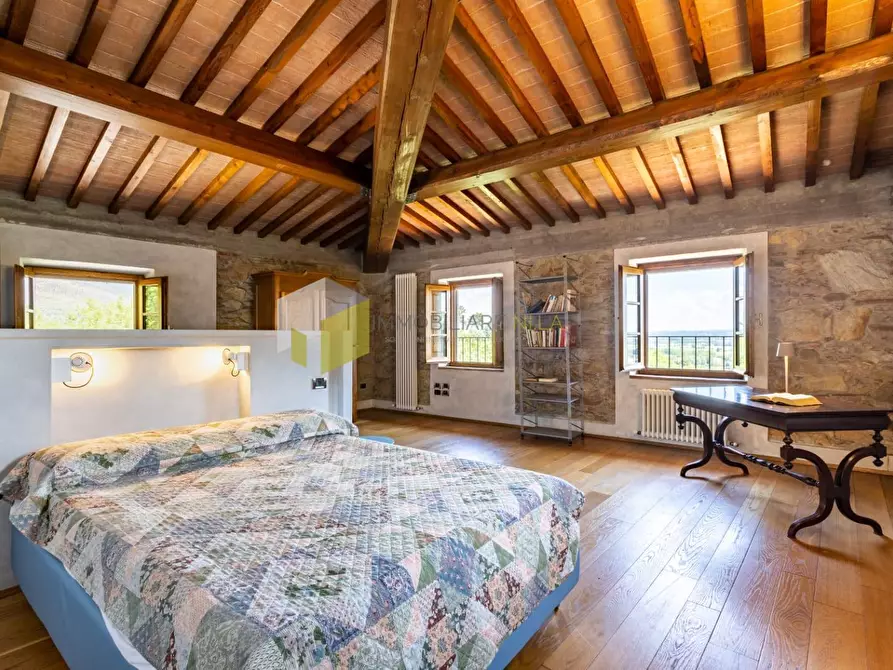 Immagine 30 di Rustico / casale in vendita  a Vicopisano