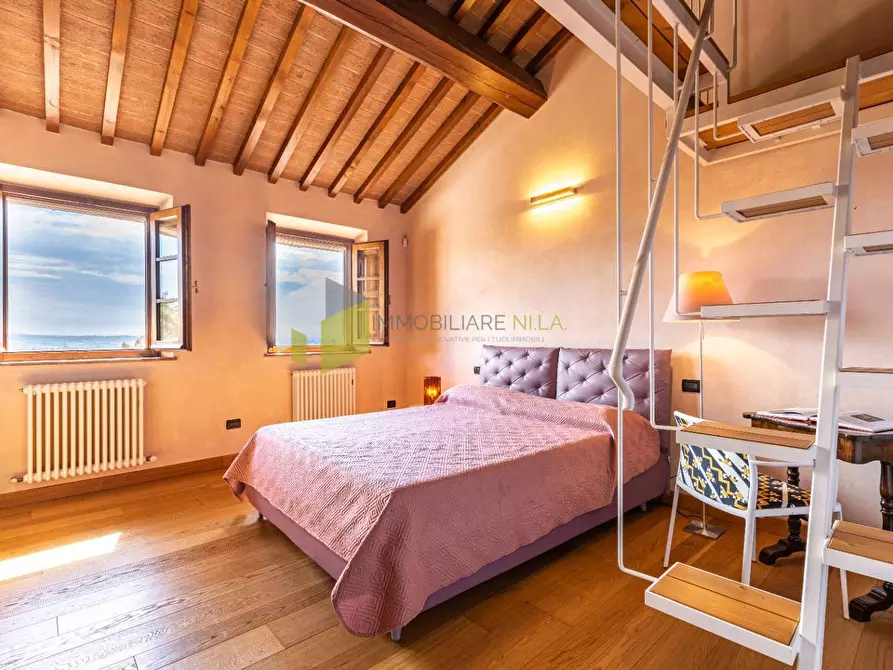 Immagine 34 di Rustico / casale in vendita  a Vicopisano