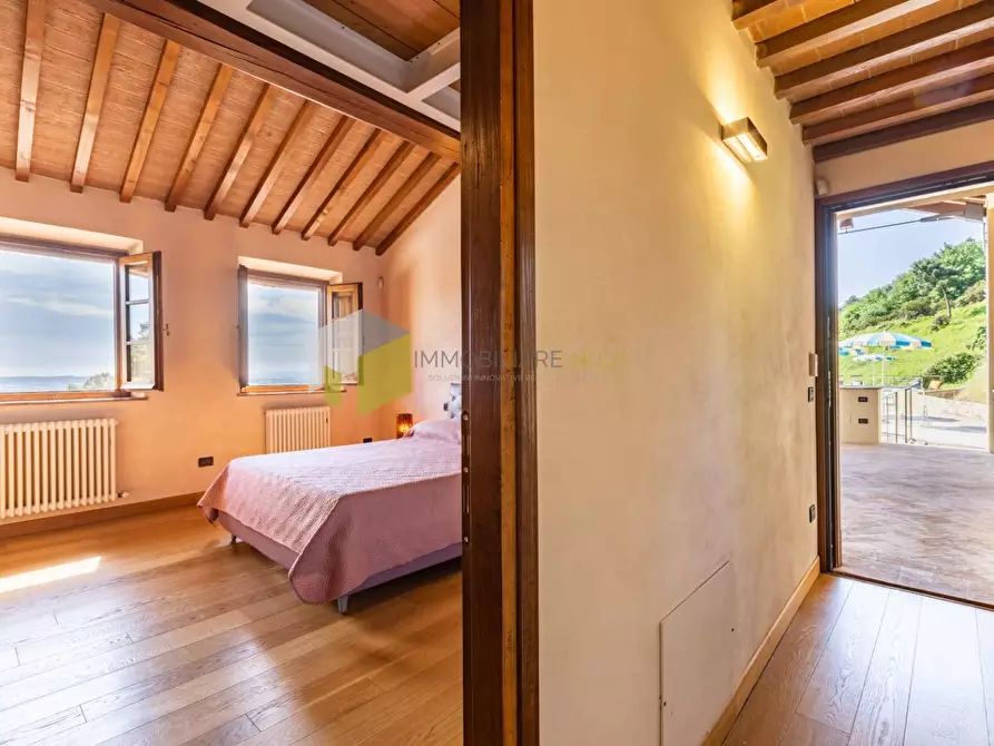 Immagine 35 di Rustico / casale in vendita  a Vicopisano