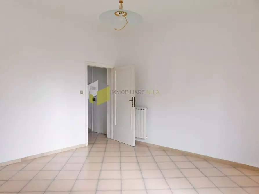 Immagine 9 di Appartamento in vendita  a Pisa