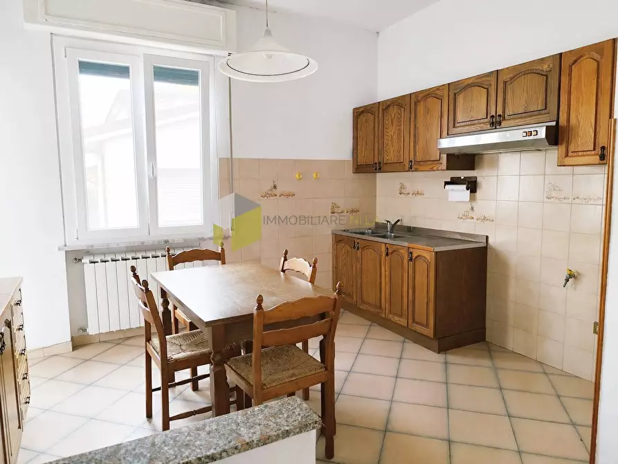 Immagine 20 di Appartamento in vendita  a Pisa