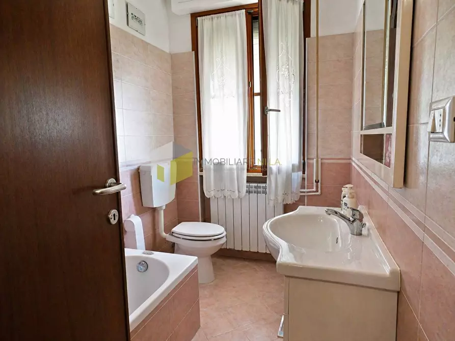 Immagine 26 di Appartamento in vendita  a Pisa