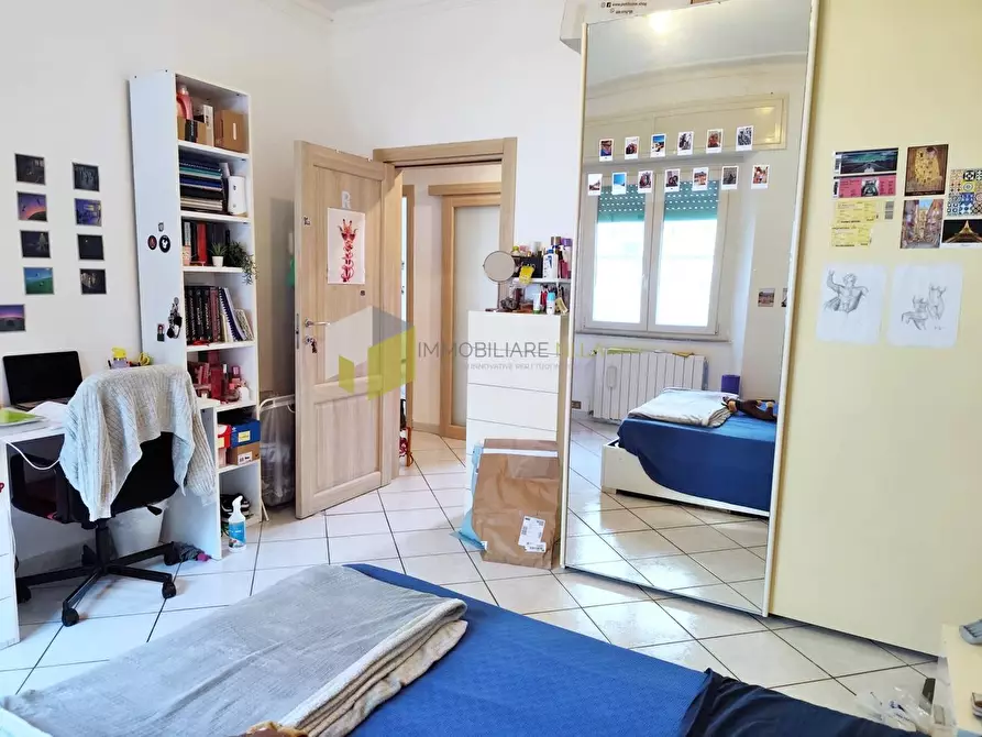 Immagine 22 di Appartamento in vendita  a Pisa